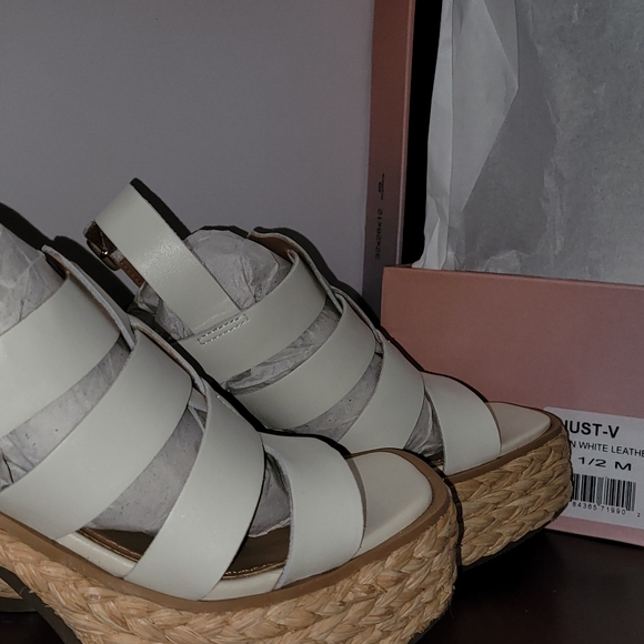 Lisa ☆ VIcky Women\'s Winter White (Cream) Platform Sandals